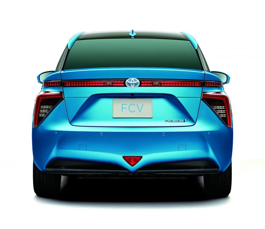  Toyota Fuel Cell Sedan 2015 года  (фото 4 из 4)